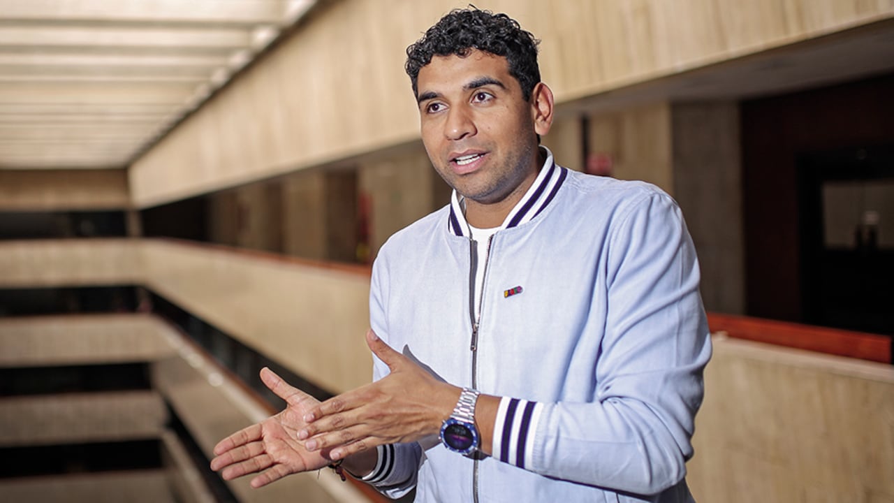 David Racero es uno de los congresistas del petrismo de base que se echó al hombro las reformas que el Gobierno no ha podido sacar adelante. Sonó como candidato a la Alcaldía de Bogotá, pero decidió quedarse en el Legislativo.