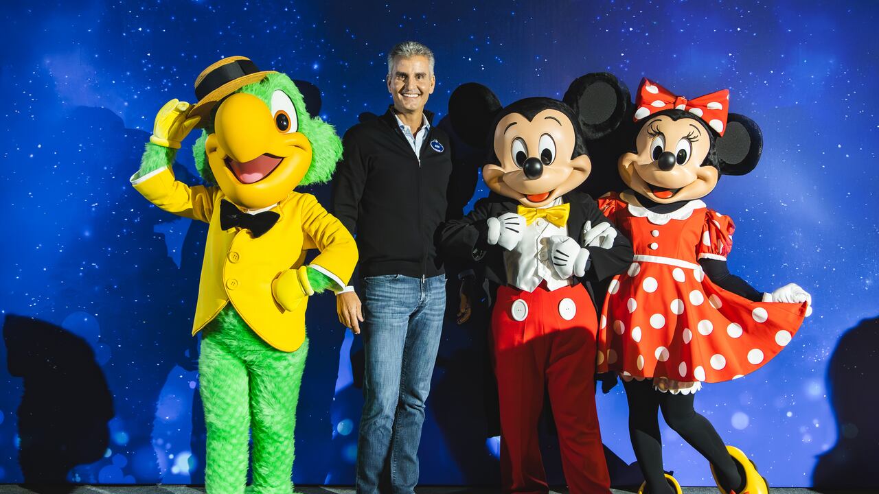 LA D23 abrió con personajes legendarios y se desarrolla con todo el abanico de historia y experiencias.