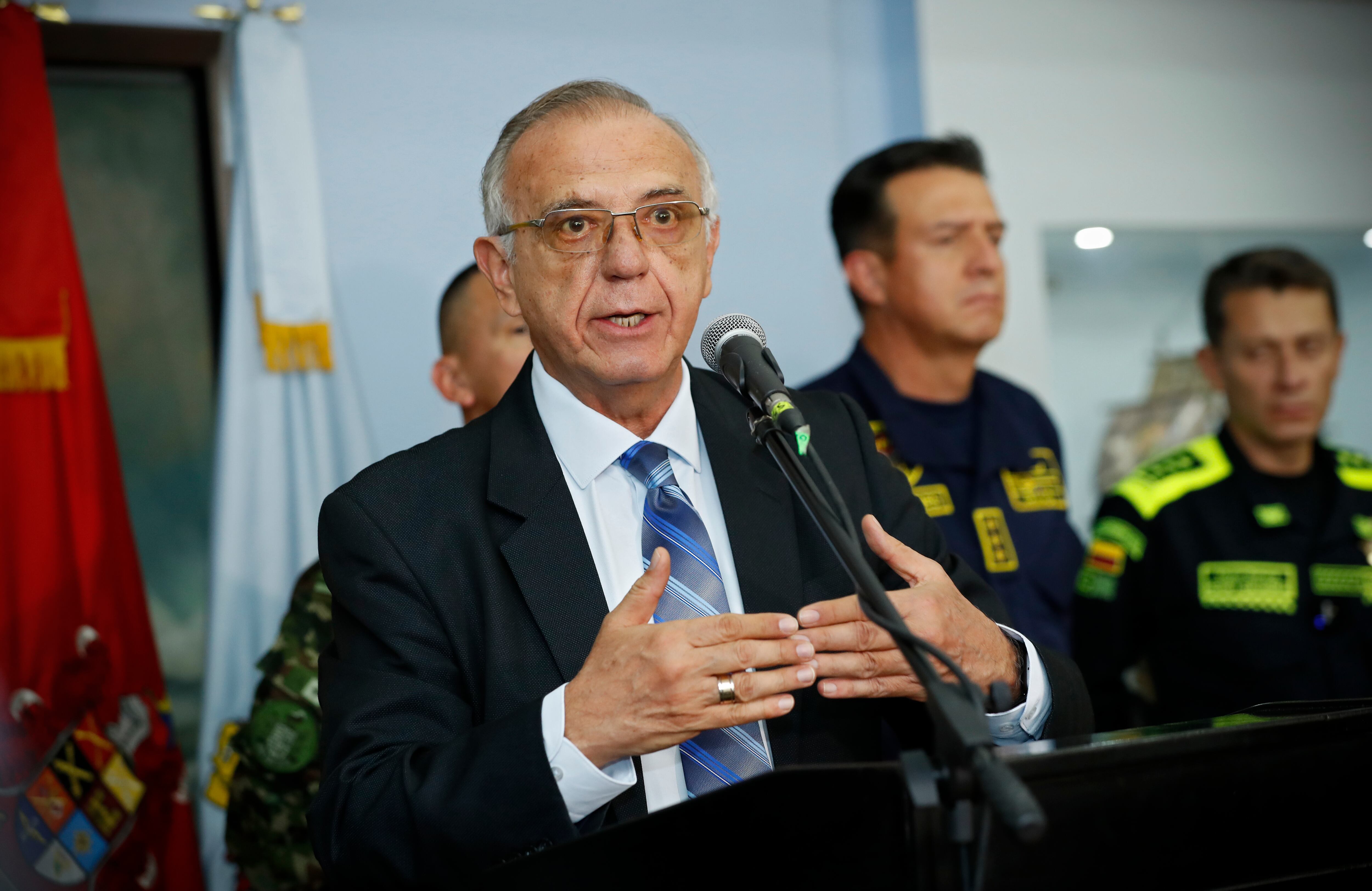 Ministro de la Defensa, Iván Velásquez, ordenó suspender los bombardeos en el país.
Bogota agosto 25 del 2022
Foto Guillermo Torres Reina / Semana