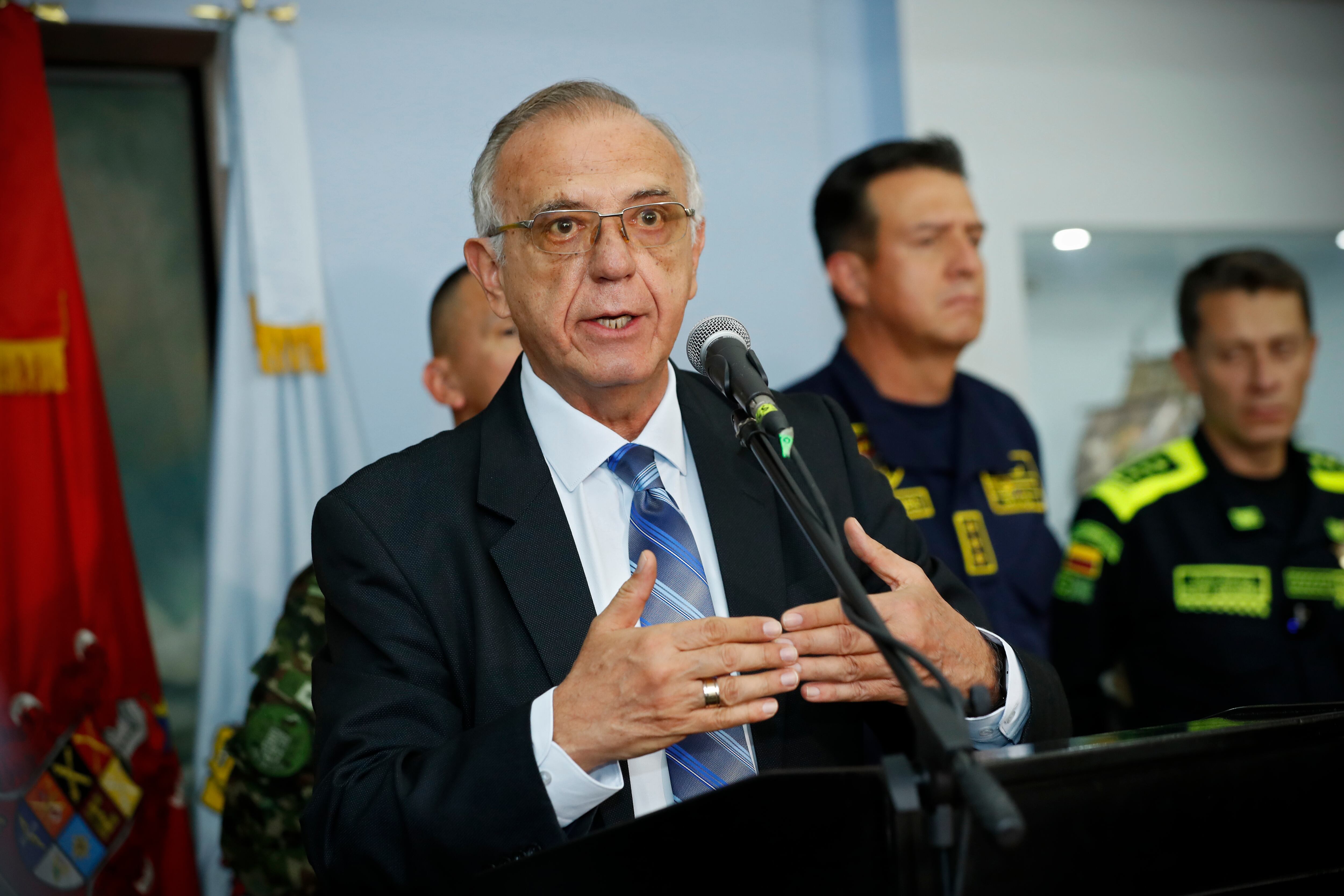 Ministro de la Defensa, Iván Velásquez, ordenó suspender los bombardeos en el país.
Bogota agosto 25 del 2022
Foto Guillermo Torres Reina / Semana