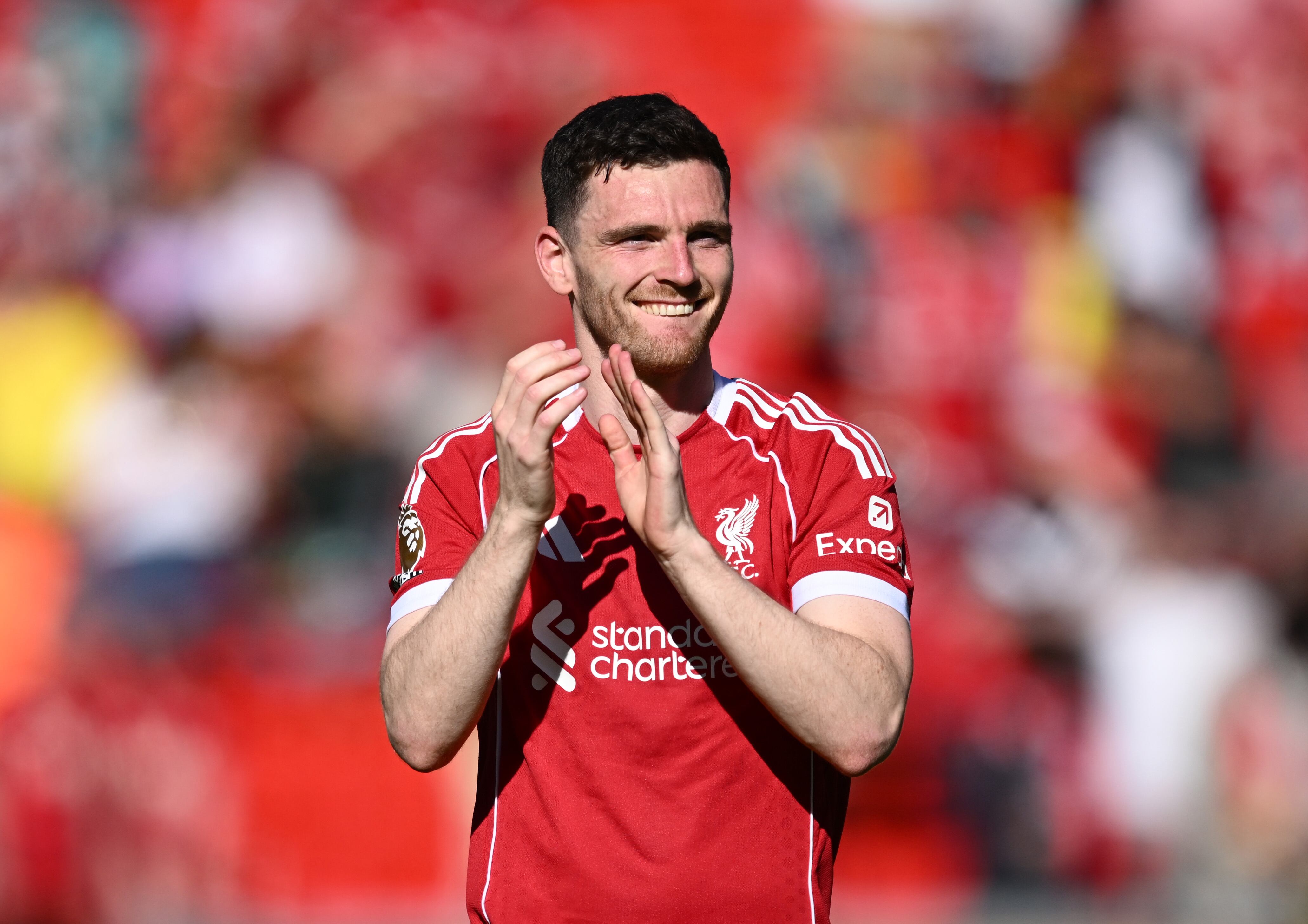 La leyenda del Liverpool, Andrew Robertson, defendió las acciones  de Daniel Muñoz