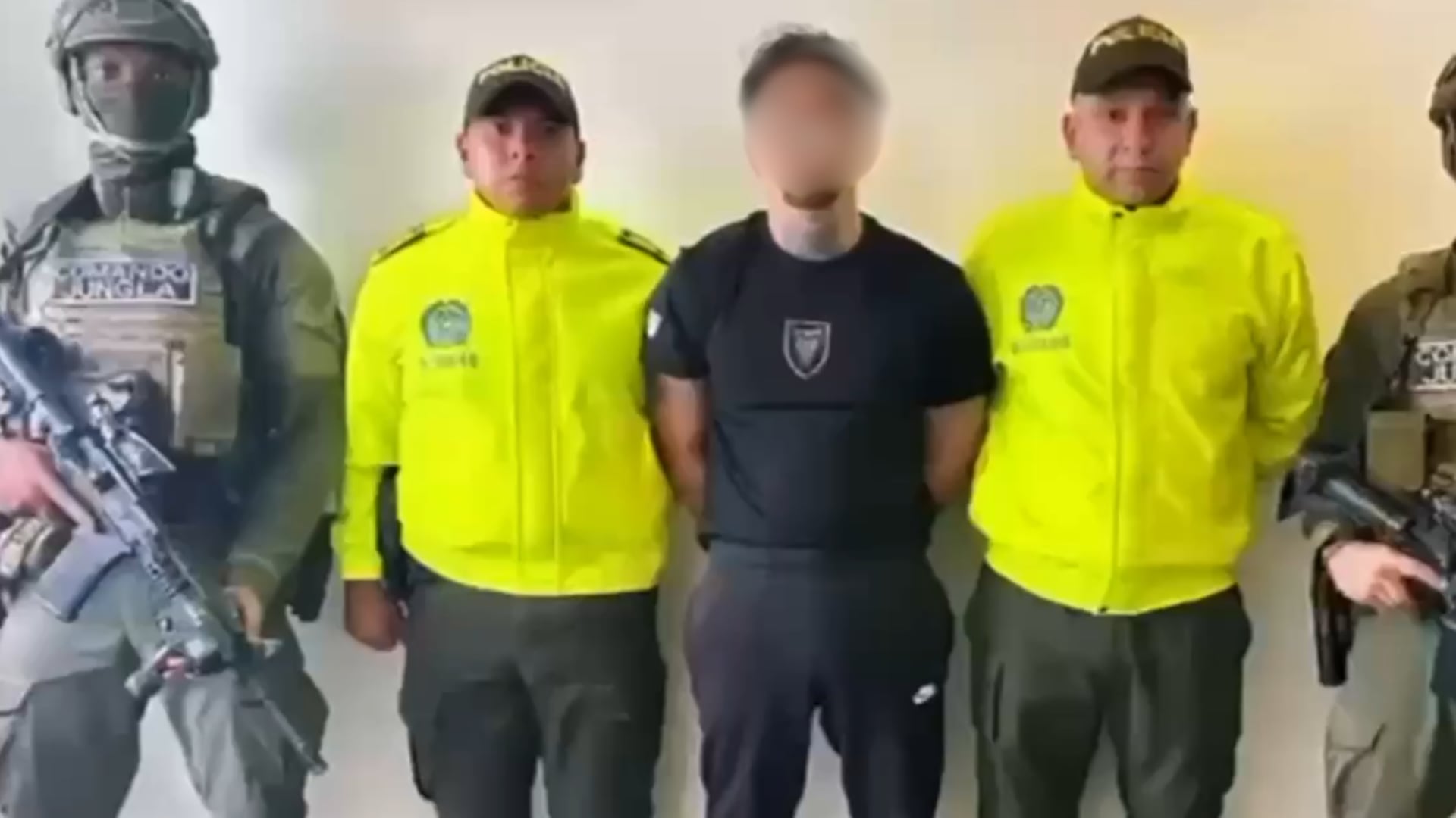 El hombre era buscado a través de circular roja de Interpol.