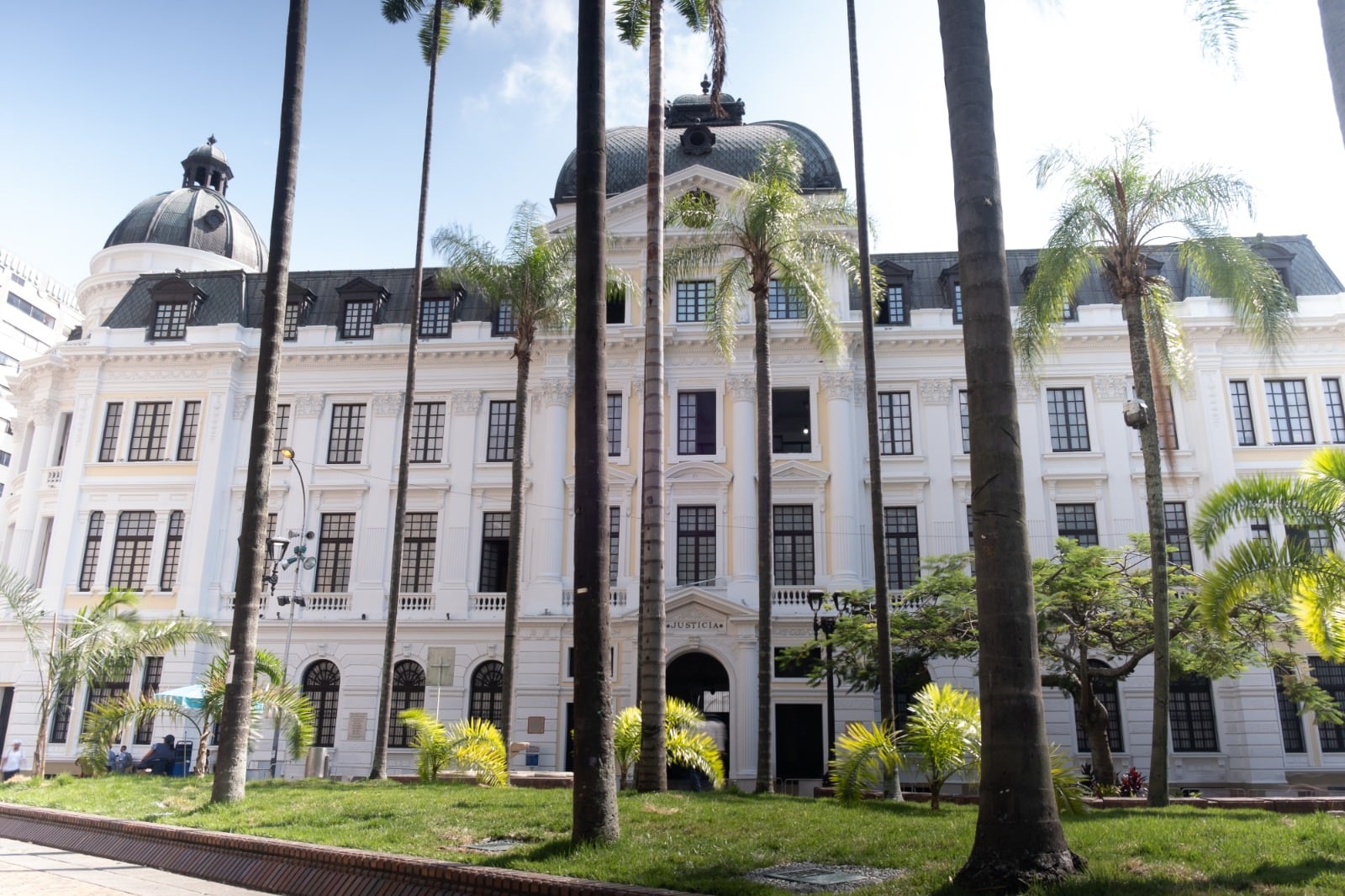 La Plaza de Cayzedo ya es oficialmente del Distrito de Santiago de Cali.