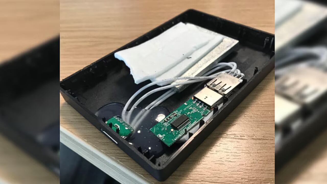 Usuario de Reddit, enseñó como fue victima de una estafa al comprar un disco duro externo.