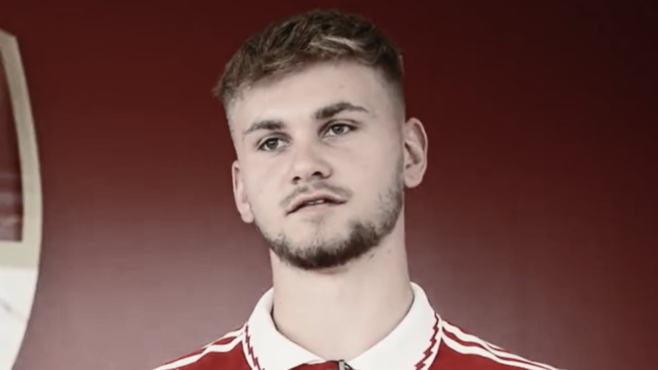 Billy Vigar militó durante un tiempo en el Arsenal de Inglaterra