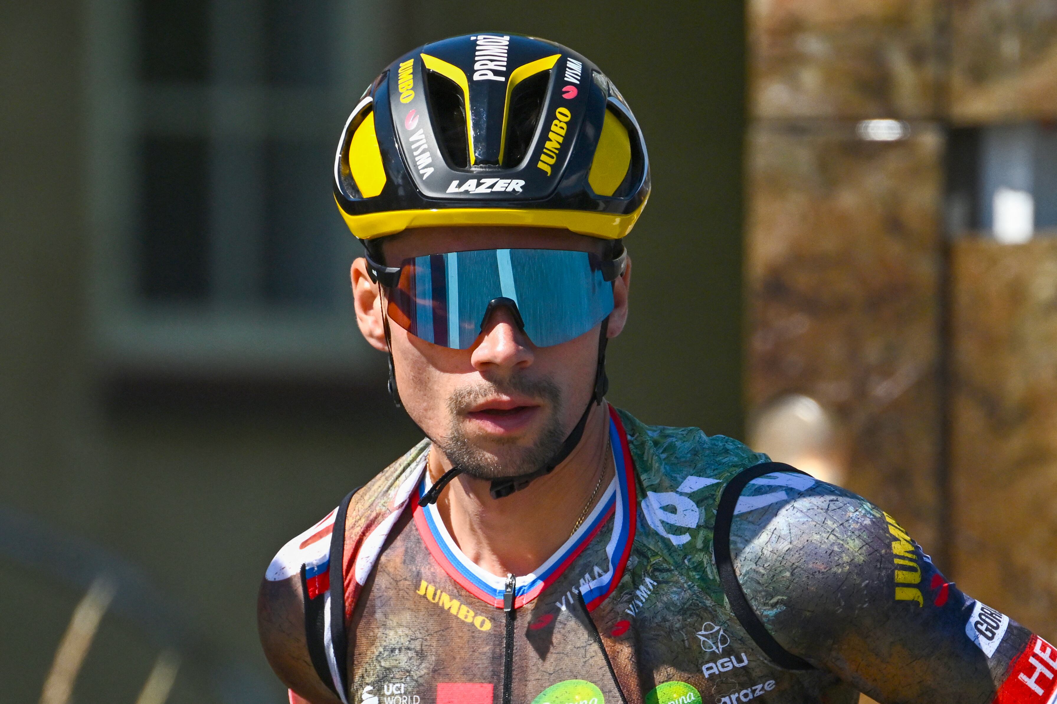 Primoz Roglic, candidato al título del Tour de Francia 2022 ha sufrido el recorrido en las primeras etapas