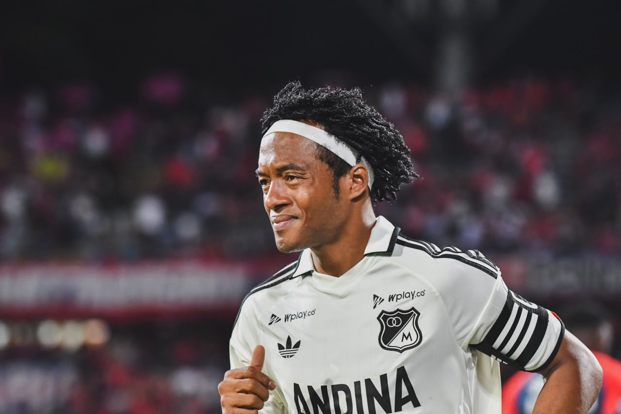 Juan Guillermo Cuadrado juega contra el Medellín