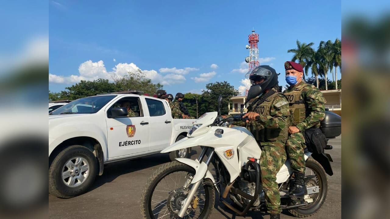 La Tercera Brigada destacó entre sus actividades de 2021, la ayuda a la comunidad afectada por la covid-19 en Valle del Cauca. Foto: Twitter @COL_EJERCITO.