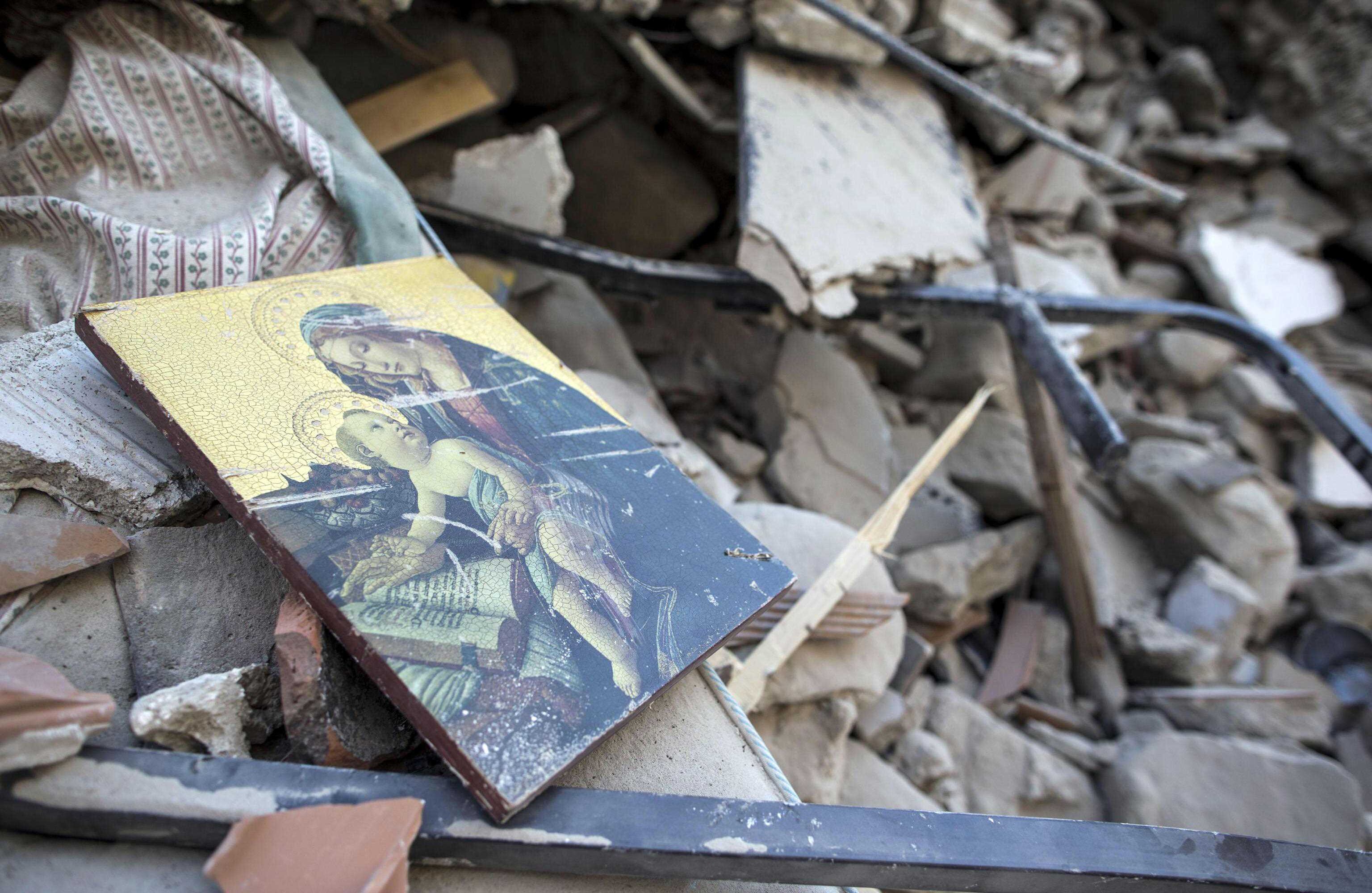 El terremoto que afectó a Italia dejó a más de 120 personas sin vivienda. El fenómeno se sintió en Roma y tuvo una magnitud 6 en la escala de Richter a las 3:30 de la mañana en la madrugada del 24 de agosto.