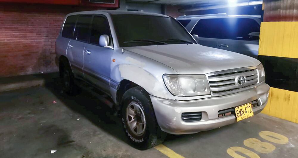 CEMENTERIO DE CARROS_7