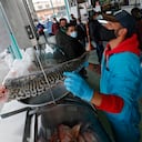 Venta de pescado en Corabastos