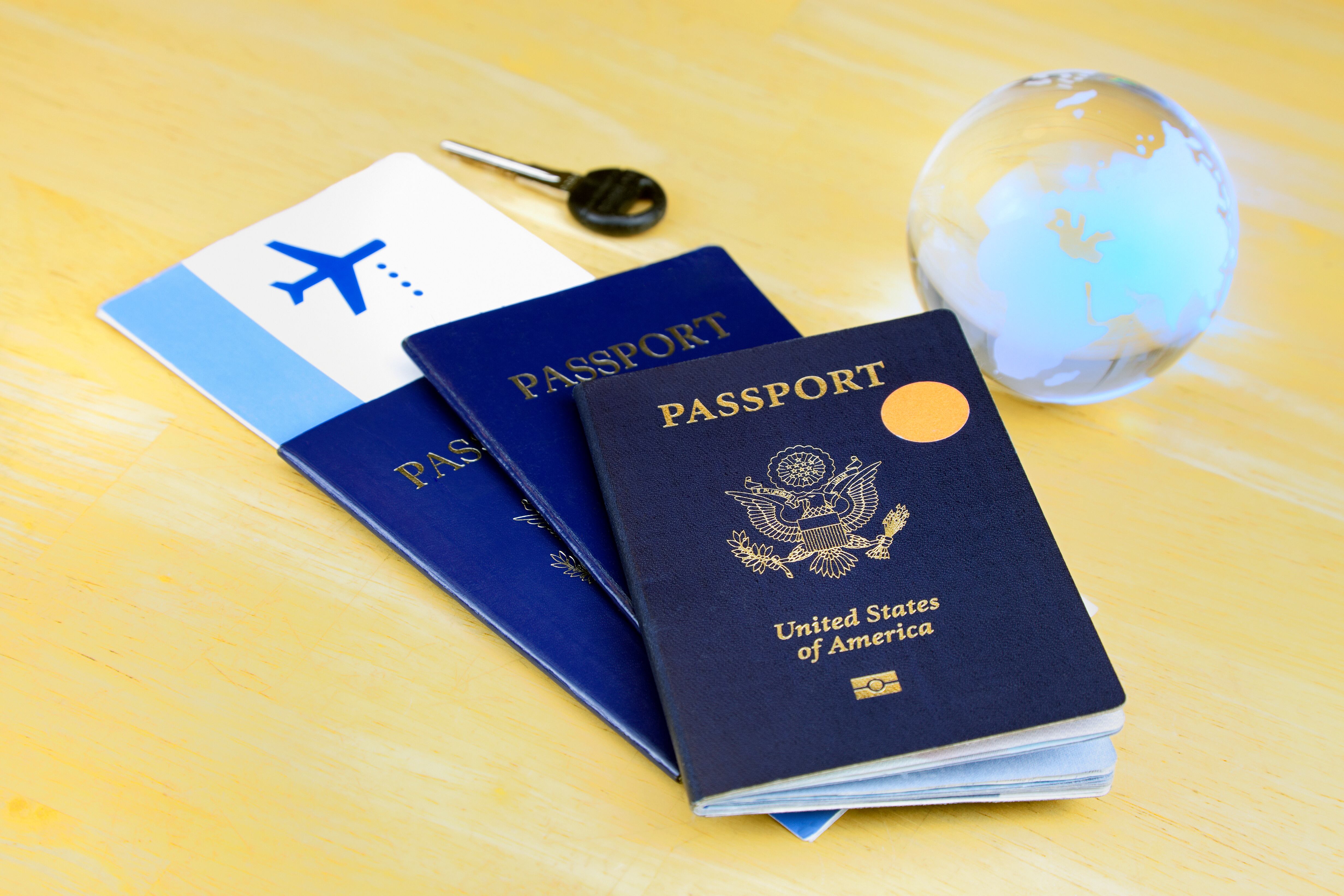 Esta práctica lo puede llevar a la cancelación de su visa de turista en Estados Unidos.