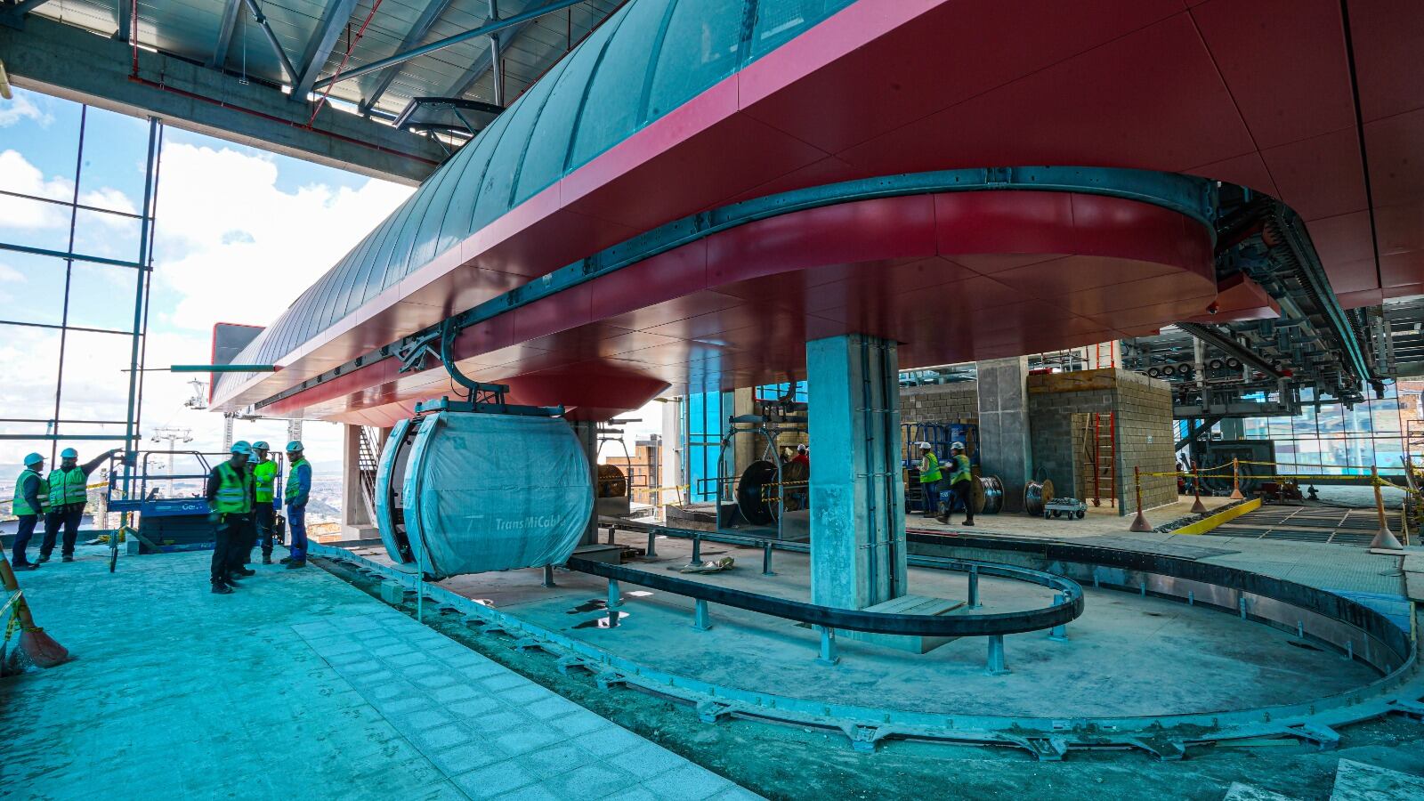 Pruebas de TransMiCable en San Cristóbal