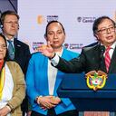 El presidente Gustavo Petro aseguró que hay un golpe blando contra su Gobierno y les pidió a los organismos internacionales hacer una visita a Colombia para revisar el proceso de elección de la nueva fiscal, que está a cargo de la Corte Suprema de Justicia.