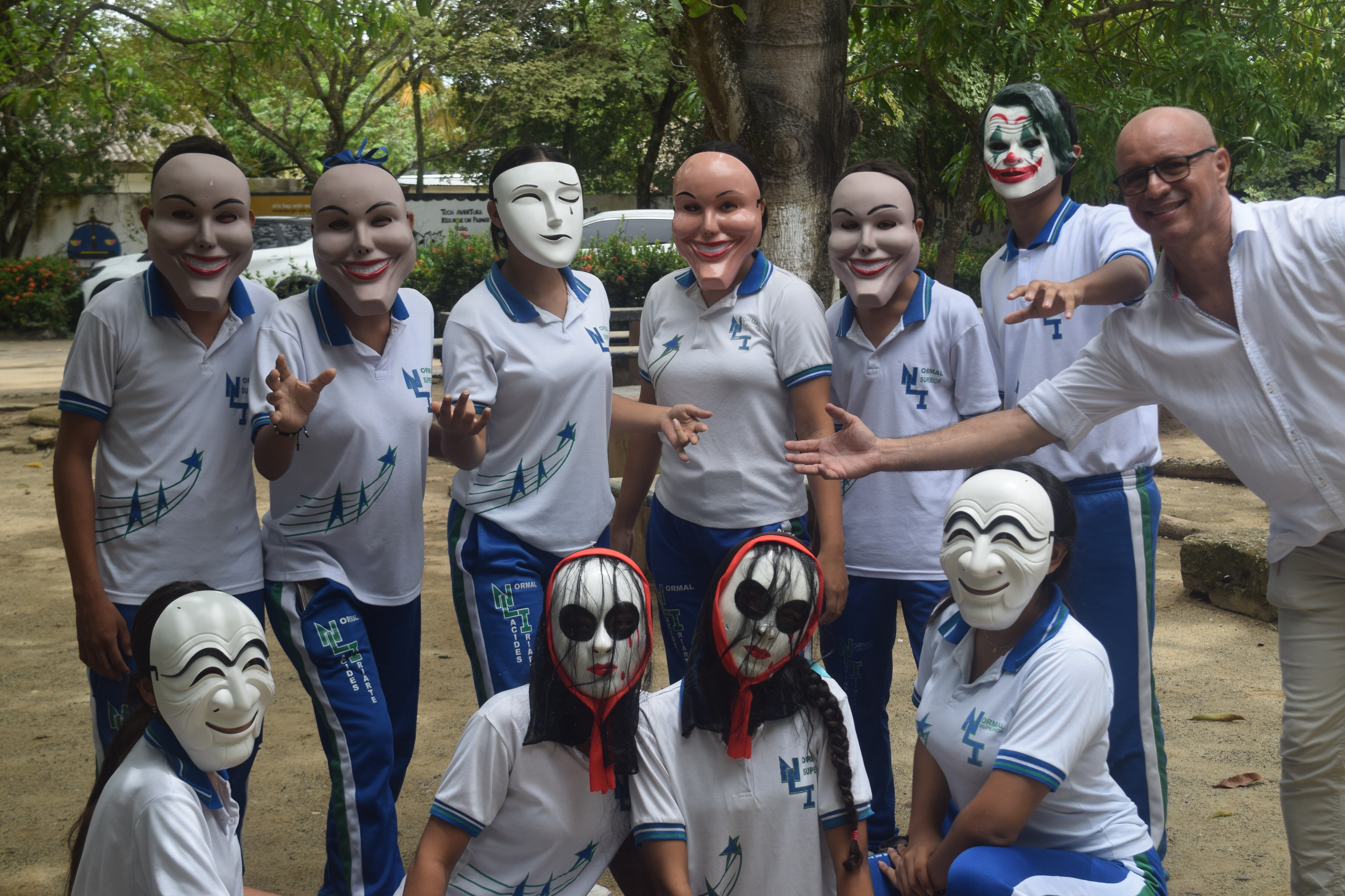 William fue seleccionado entre más de 7.000 postulaciones y nominaciones de 130 países de todo el mundo y es parte de los finalistas que podrían ganar un millón de dólares, el 8 de noviembre, en París, cuando se defina el ganador