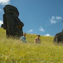 John Malkovich, Sam Rockwell y la Isla de Pascua en 'Salvaje Caballo Nueve'. Foto: Searchlight Pictures/Diego Araya Corvalán, Searchlight Pictures.
