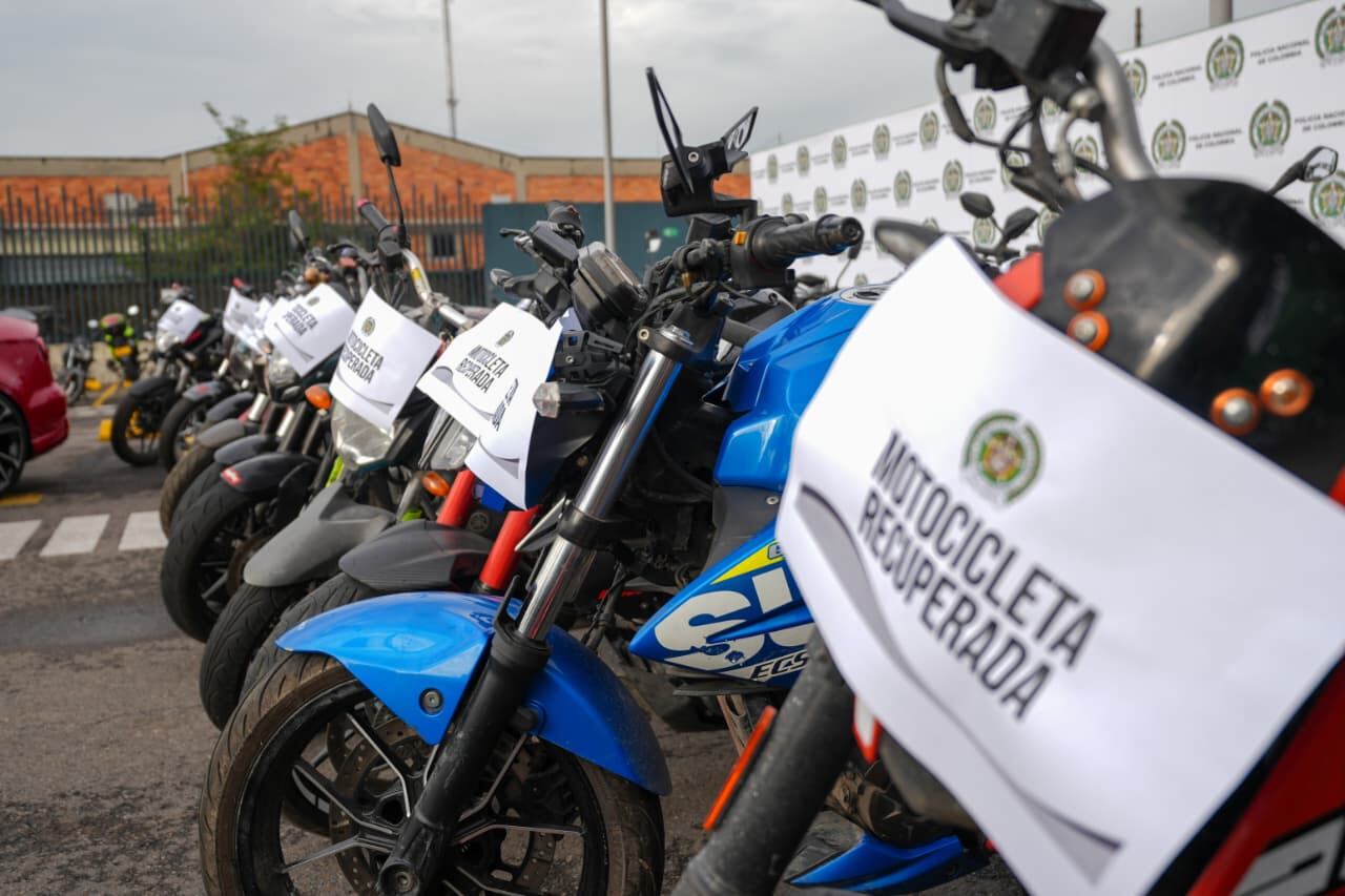 Las autoridades desarticularon 3 bandas organizadas dedicadas al robo de carros y motos