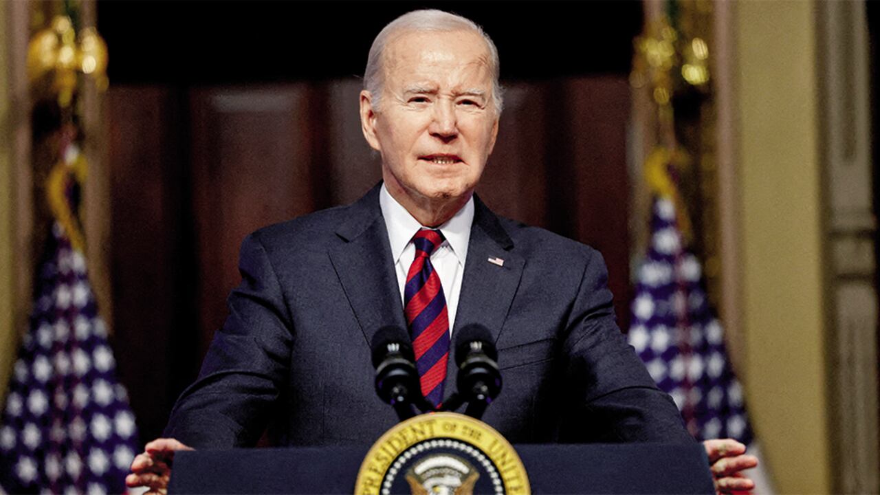 “Mi asesor en seguridad nacional me dice que estamos cerca, estamos cerca, no estamos ahí todavía. Mi esperanza es que tengamos un alto el fuego para el próximo lunes”, dijo Biden a periodistas durante un viaje a Nueva York.