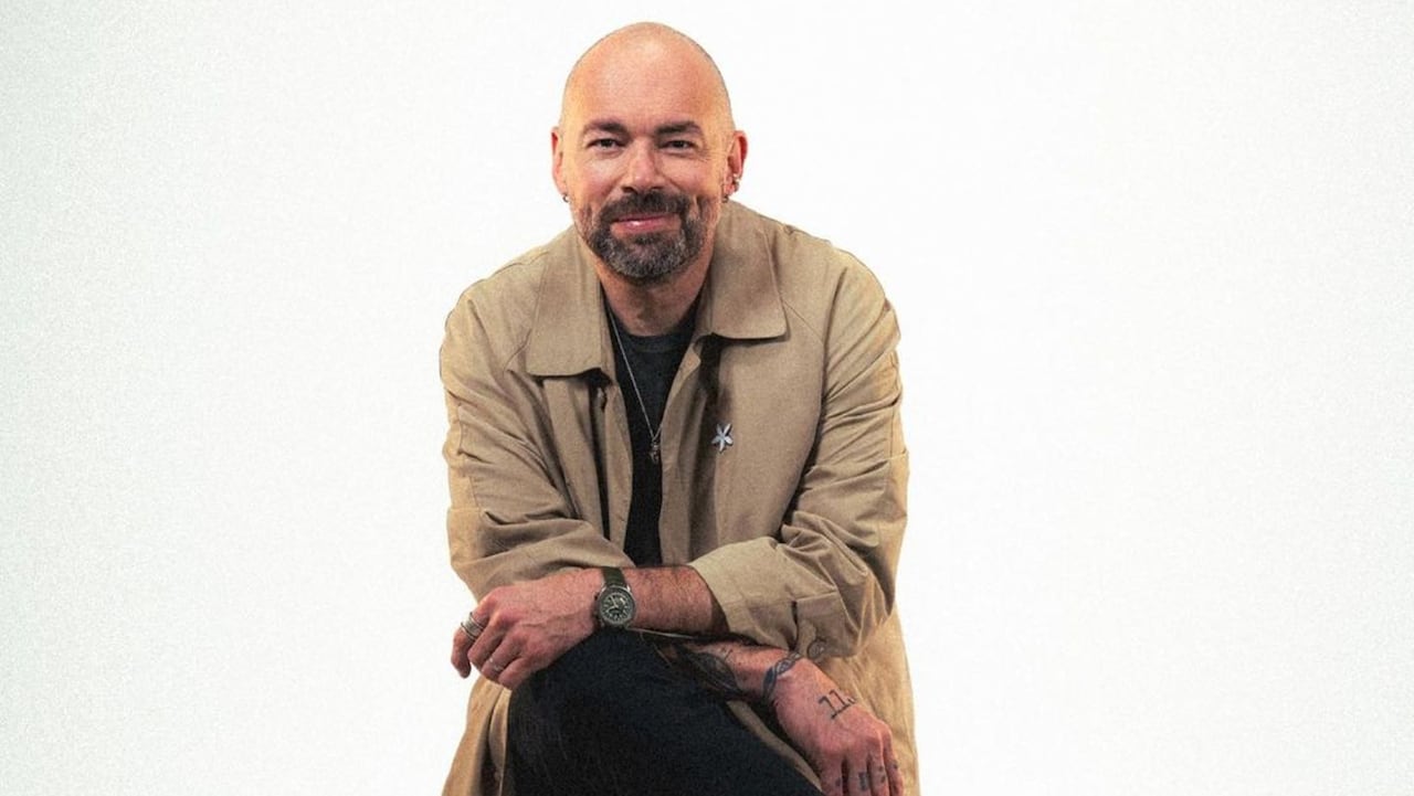 Santiago Cruz habló, entre lágrimas, sobre su proceso de rehabilitación del consumo de drogas: "cumplo 18 años limpio"