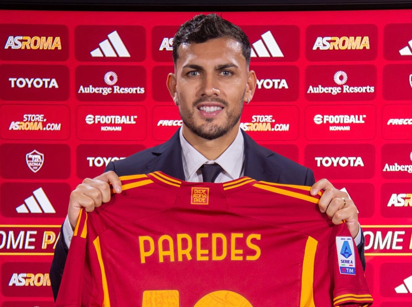 Leandro Paredes fue presentado esta semana por la Roma.