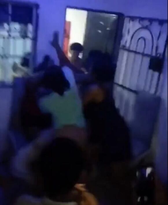 Ambas mujeres se agarraron a golpes y una de ella hirió a la otra con un cuchillo