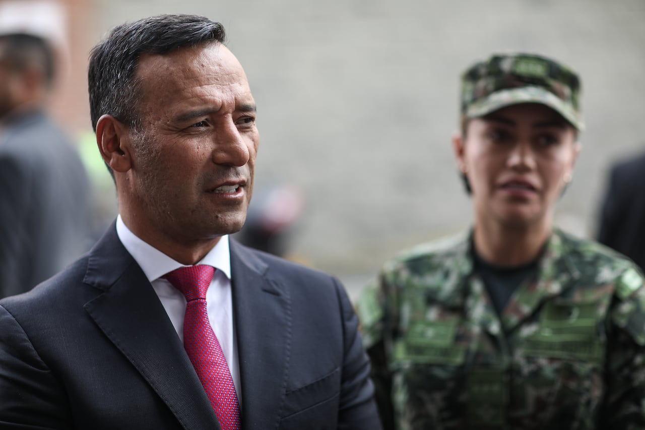 En audiencia judicial ministro de defensa, Pedro Sánchez