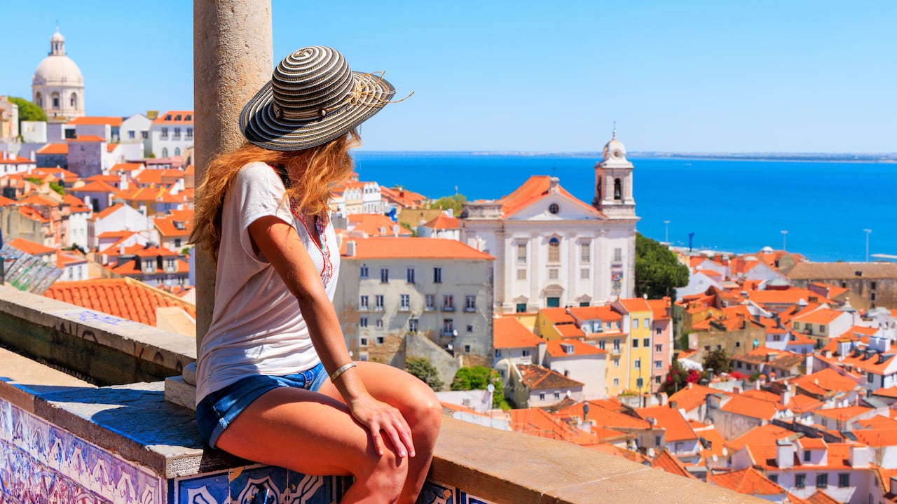 La capital de Portugal es uno de los destinos imperdibles para visitar en Europa.