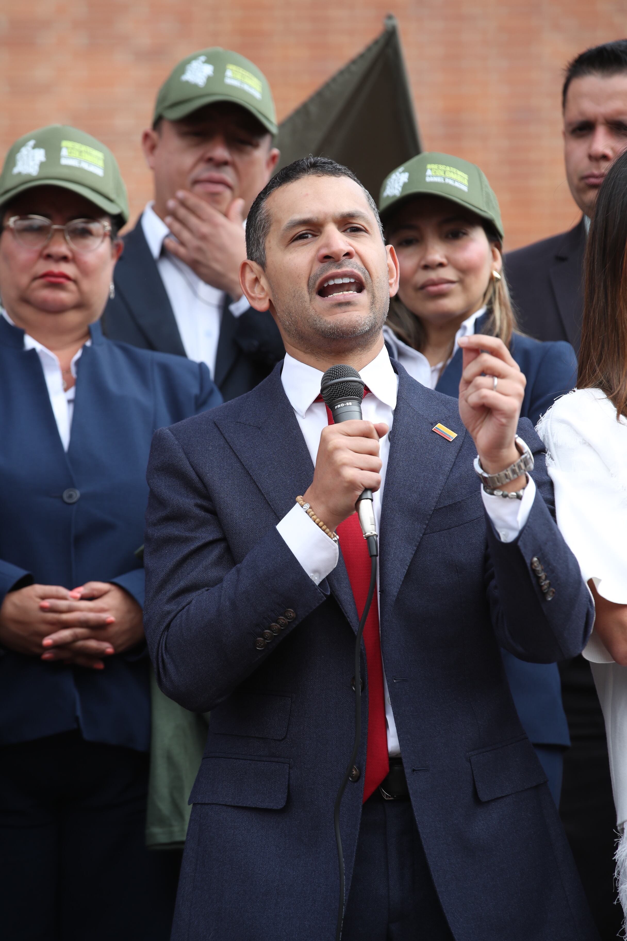 Inscripción de firmas del precandidato a la Presidencia, Daniel Palacios