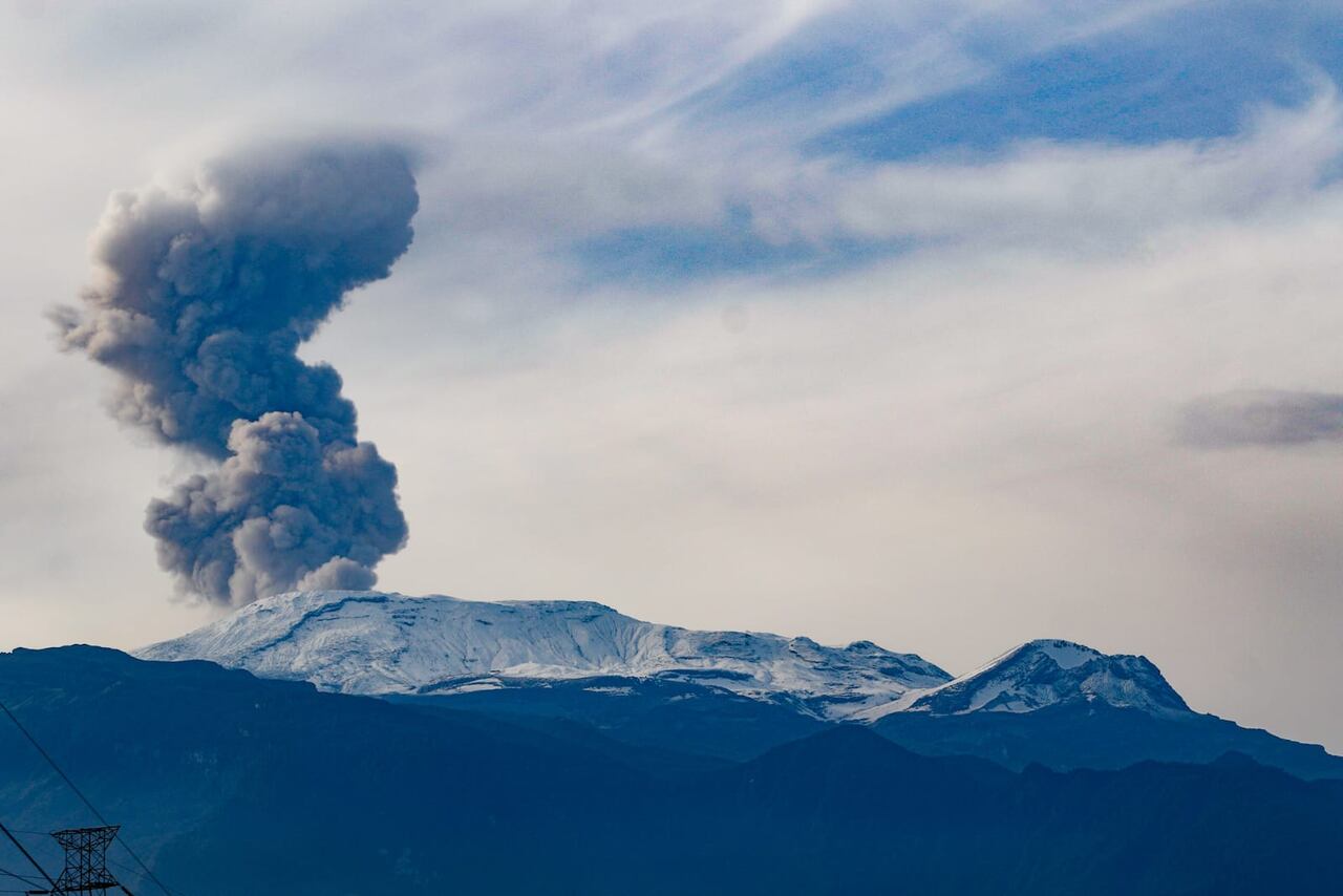 Piden a los habitantes de la zona de influencia, acatarar las recomendaciones de los expertos