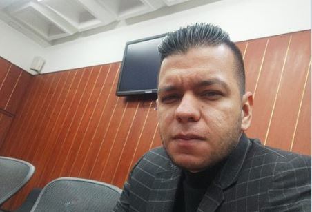 Jota Pe Hernández sigue mostrando algunas de las 'jugaditas' que hacen los congresistas en el Senado