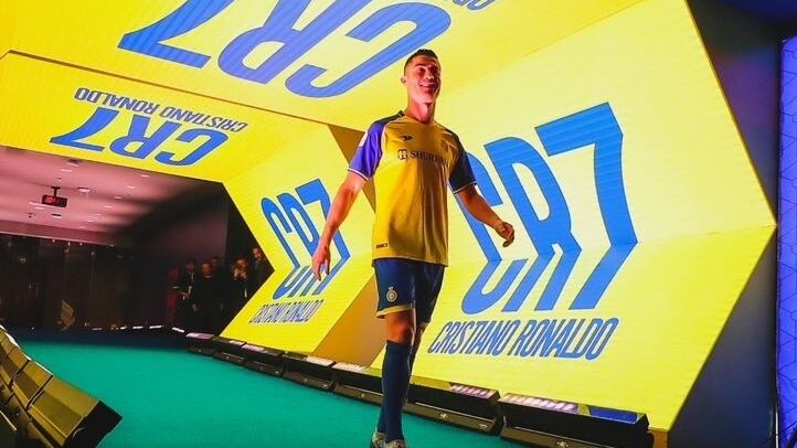 Cristiano Ronaldo durante su presentación con el Al Nassr de Arabia Saudita.