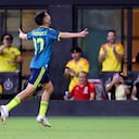 Samuel Velásquez celebrando su gol con Colombia, ante Perú, en amistoso fecha Fifa.