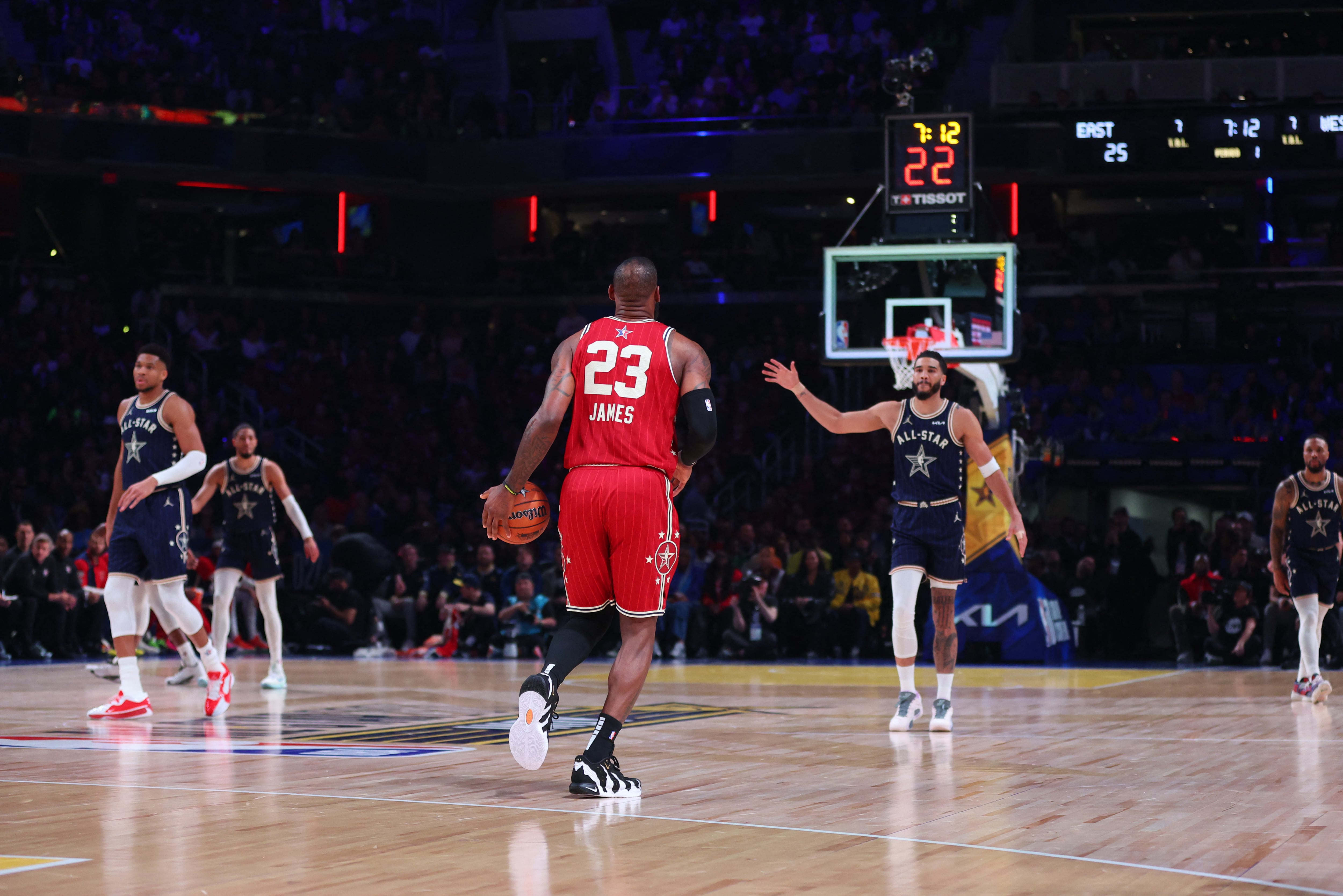 INDIANAPOLIS, INDIANA - FEBRUARY 18: LeBron James #23 of the Los Angeles Lakers and Western Conference All-Stars dribbles the ball against the Eastern Conference All-Stars in the first quarter during the 2024 NBA All-Star Game at Gainbridge Fieldhouse on February 18, 2024 in Indianapolis, Indiana. NOTE TO USER: User expressly acknowledges and agrees that, by downloading and or using this photograph, User is consenting to the terms and conditions of the Getty Images License Agreement.   Stacy Revere/Getty Images/AFP (Photo by Stacy Revere / GETTY IMAGES NORTH AMERICA / Getty Images via AFP)