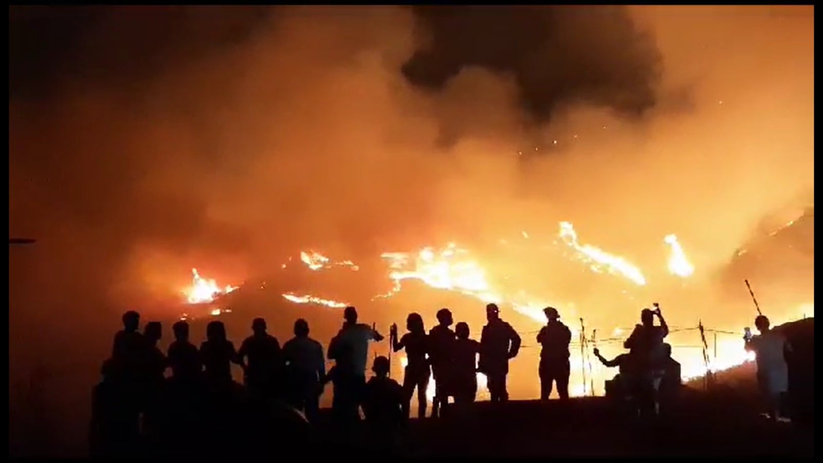 Así se ha documentado este fuerte incendio.