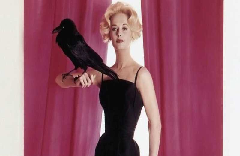 Tippi Hedren protagonizó 'Los pájaros' (1963) y 'Marnie, la ladrona' (1964), la actriz también es la madre de Melanie Griffith.
