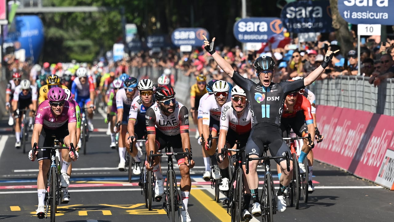 Fernando Gaviria se vio superado en el embalaje final