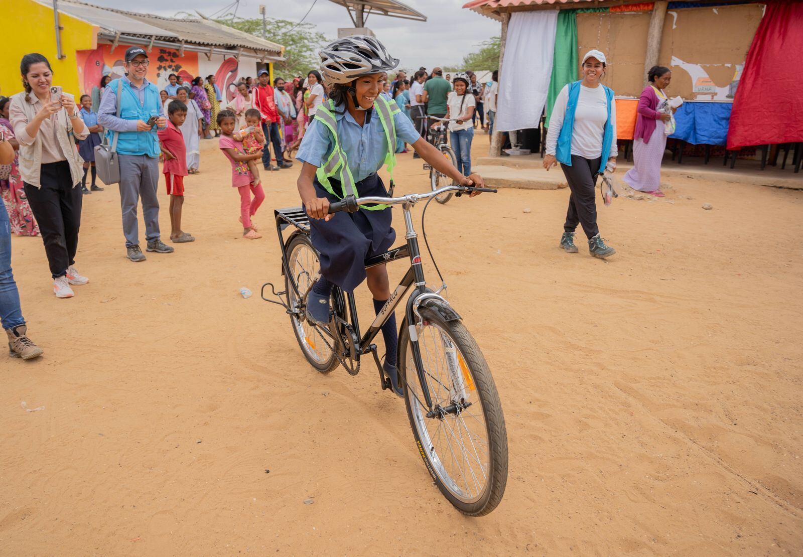Campaña para llevar bicicletas a la guajira