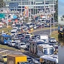 Bogotá enfrenta este martes 6 de octubre diferentes novedades de movilidad tras las lluvias registradas en la ciudad.