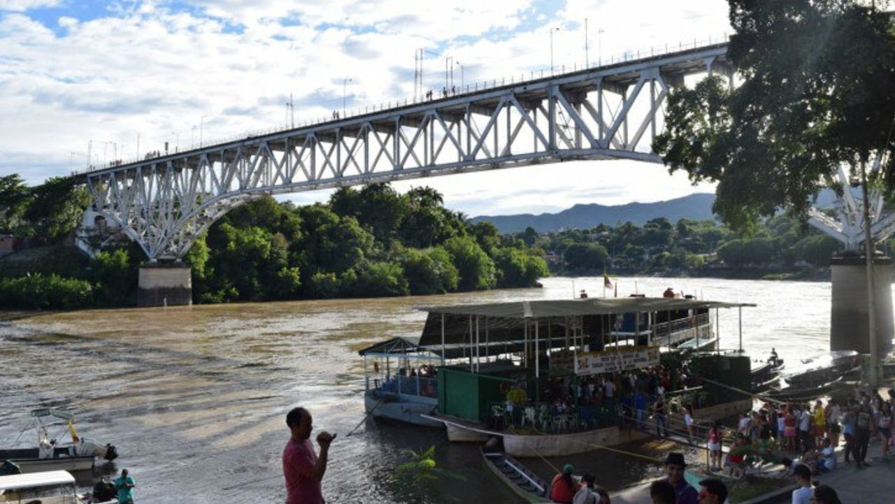 Pueblos de tierra caliente más cercanos a Bogotá; ofrecen una gran variedad de actividades para realizar y festivales locales