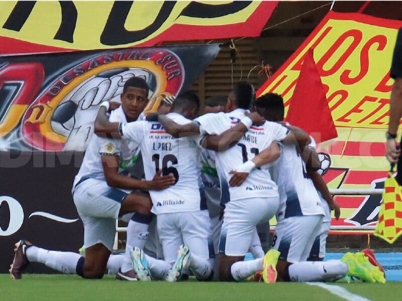 Once Caldas se quedó con el clásico cafetero en la fecha 10 de la Liga BetPlay 2023-II.
