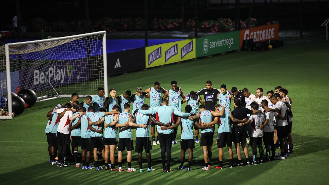Entrenamiento previo al partido de la selección Colombia