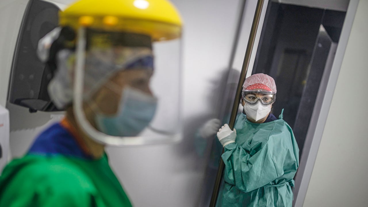 Los países que forman parte de la Ocde tienen en promedio 4,8 camas de hospital por cada 1.000 habitantes; en Colombia, esa cifra no pasa de 1,6.