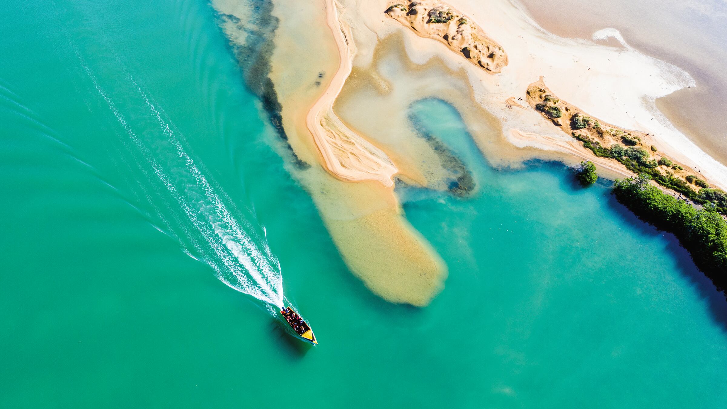 "Un territorio de contrastes: el cielo
con el desierto, el mar con las dunas", Alberto.
