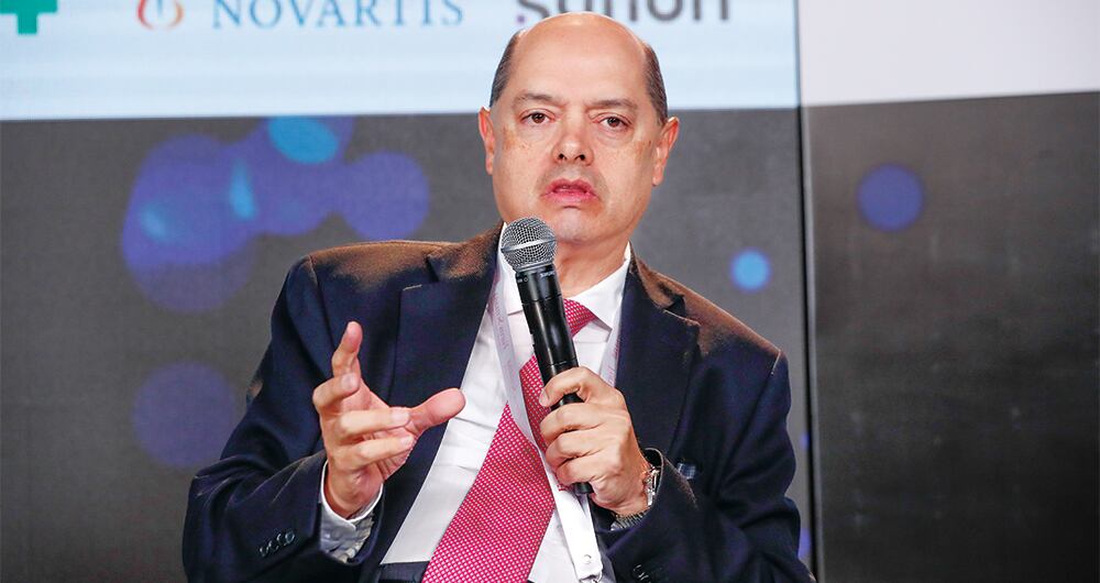 Enrique Vargas LlerasExintegrante de junta en Nueva EPS