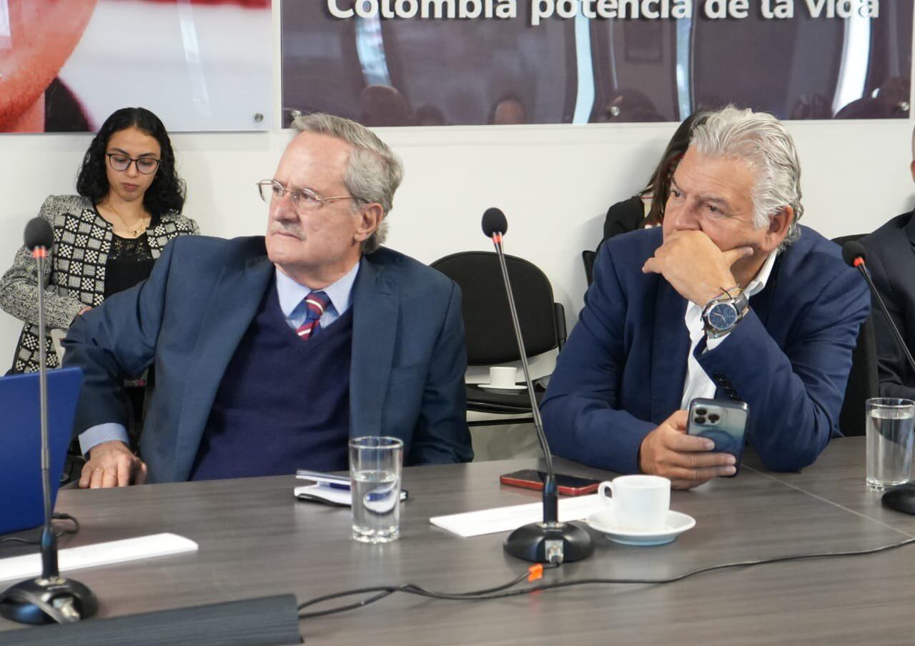 Salario Mínimo, negociación