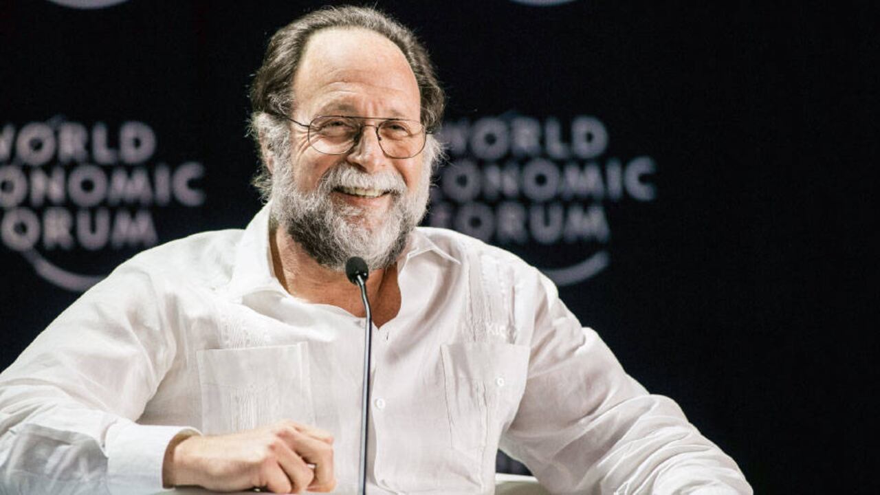 “Colombia exporta más o menos 1.000 dólares por persona, y esa es una cifra realmente muy pequeña”