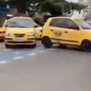 Los taxistas denuncian agresiones por parte de conductores que prestar el servicio ilegal de transporte