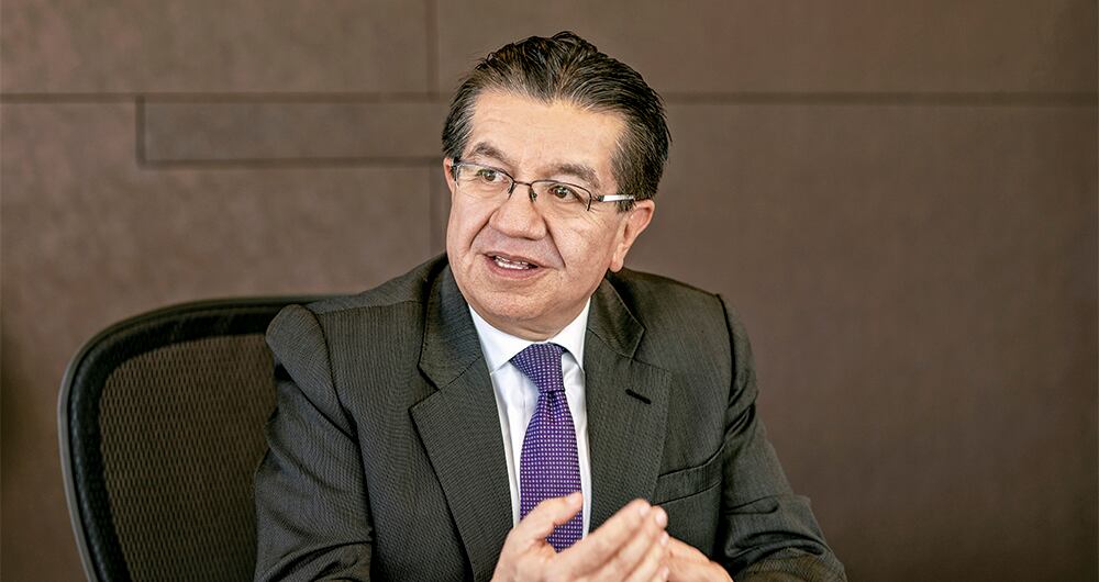 Fernando Ruiz, ministro de Salud.