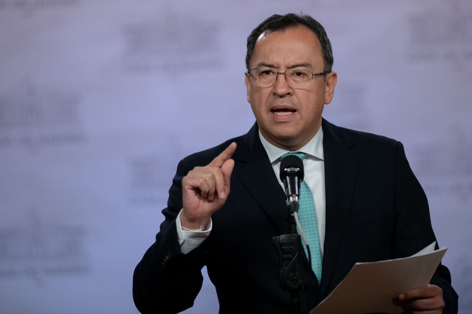 Alfonso Prada ministro del Interior y portavoz del Gobierno nacional