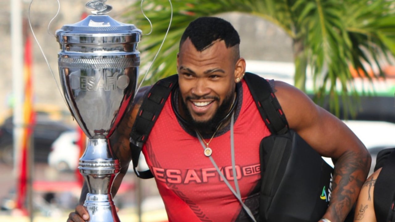 Anthony Zambrano, ganador del 'Desafío  SigloXXI'